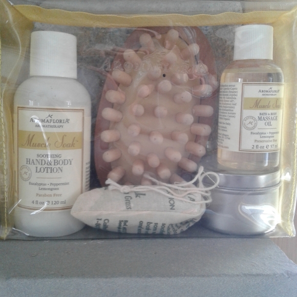 Aromafloria Spa at home set - Picture 2 of 5